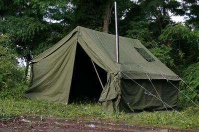 TENTE MILITAIRE Suédoise 3m65 x 3m65 